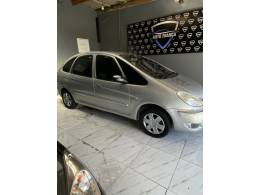 CITROËN - XSARA PICASSO - 2010/2011 - Prata - R$ 19.900,00