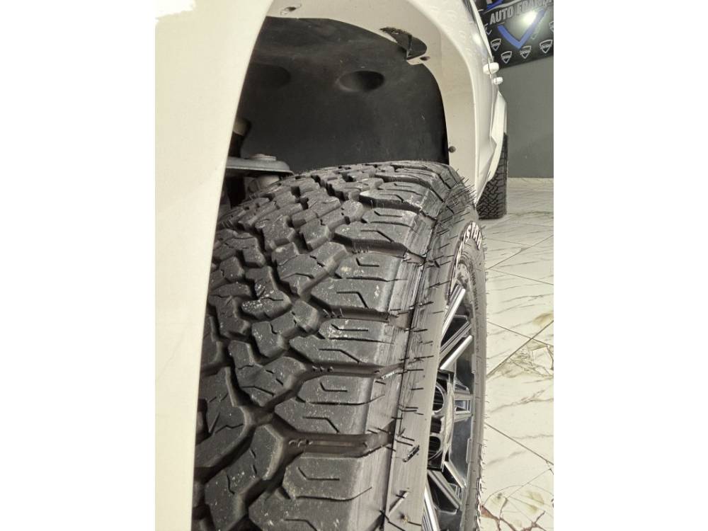VOLKSWAGEN - AMAROK - 2018/2019 - Branca - R$ 169.500,00