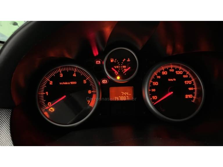PEUGEOT - 207 - 2011/2011 - Cinza - R$ 19.900,00