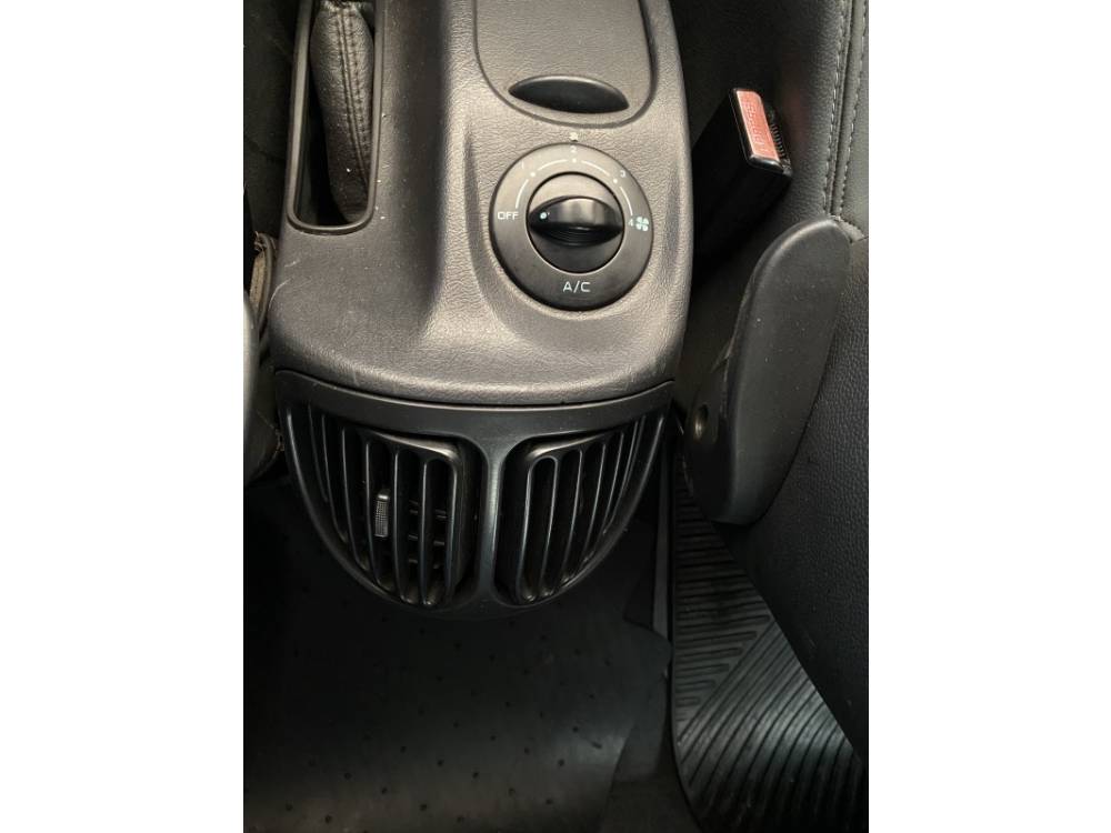 CITROËN - XSARA PICASSO - 2010/2011 - Prata - R$ 19.900,00