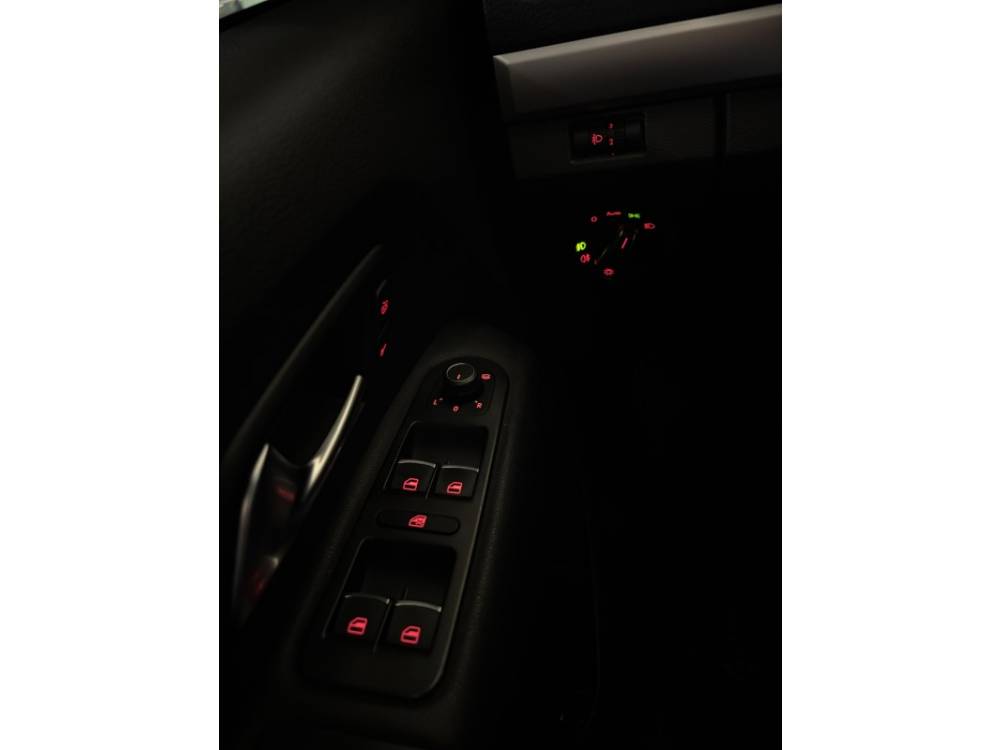 VOLKSWAGEN - AMAROK - 2018/2019 - Branca - R$ 169.500,00