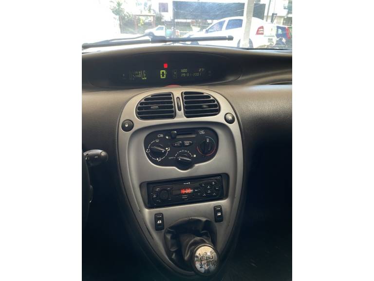 CITROËN - XSARA PICASSO - 2010/2011 - Prata - R$ 19.900,00