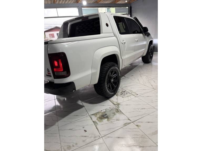 VOLKSWAGEN - AMAROK - 2018/2019 - Branca - R$ 169.500,00