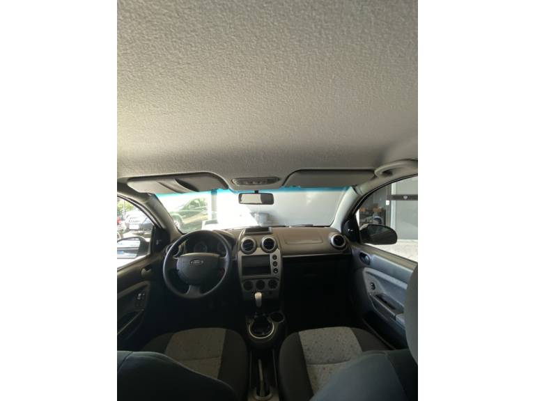 FORD - FIESTA - 2013/2014 - Preta - R$ 31.900,00