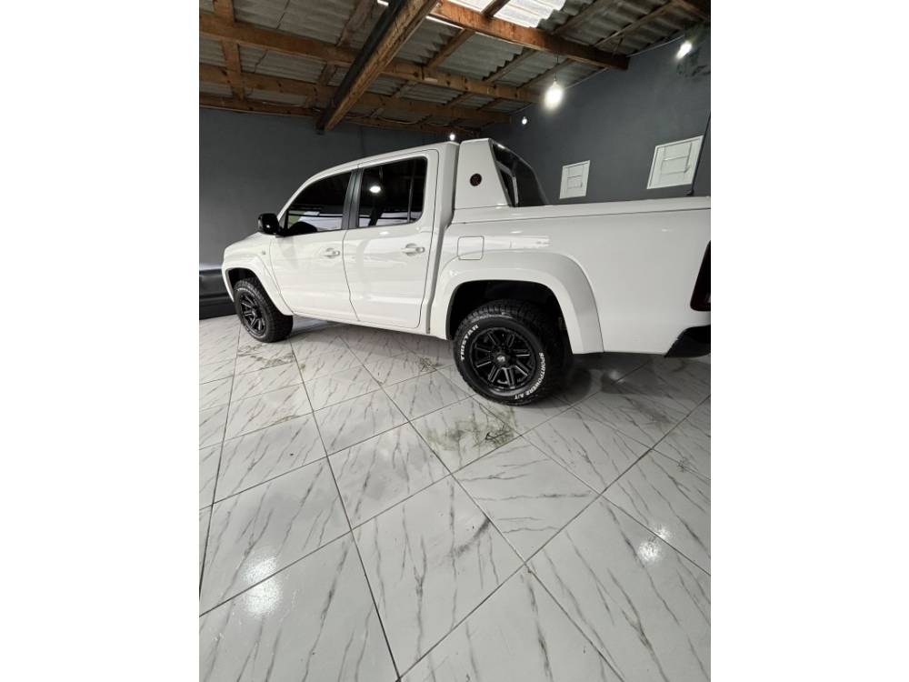 VOLKSWAGEN - AMAROK - 2018/2019 - Branca - R$ 169.500,00