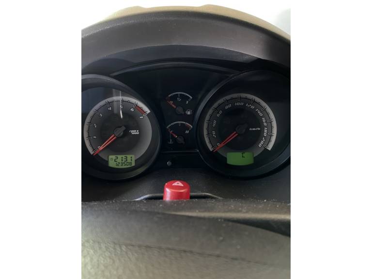FORD - FIESTA - 2013/2014 - Preta - R$ 31.900,00